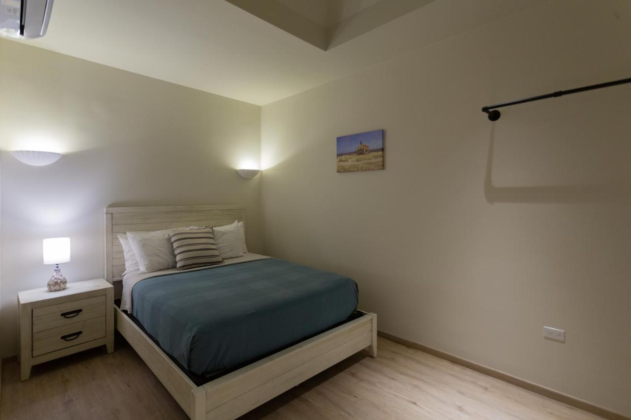 Oranjestad City Suites מראה חיצוני תמונה